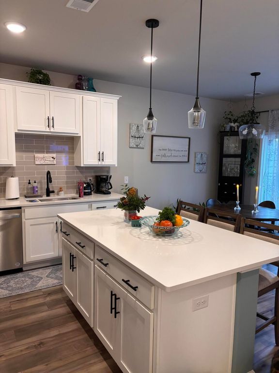 8351 Childs Cove, North Charleston, SC 29418