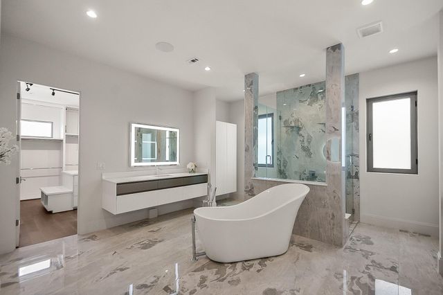 6273 Piping Rock Lane, Houston, TX 77057