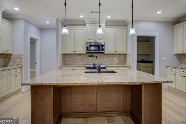 284 Sowell Road, Mcdonough, GA 30253