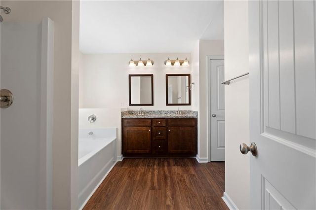 1240 Faye Court, Mcdonough, GA 30253