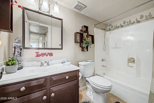 2024 E TIERRA BUENA Lane, Phoenix, AZ 85022