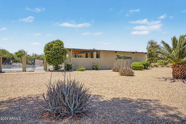 2024 E TIERRA BUENA Lane, Phoenix, AZ 85022