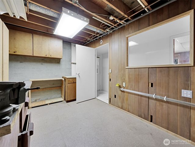 455 Seneca Avenue NW, Renton, WA 98057