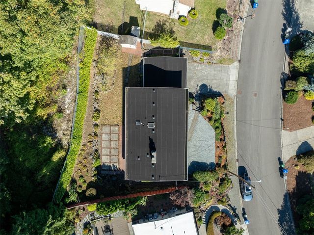 455 Seneca Avenue NW, Renton, WA 98057