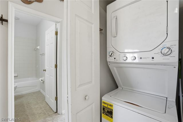 4117 Bellasol CIR 124, Fort Myers, FL 33916