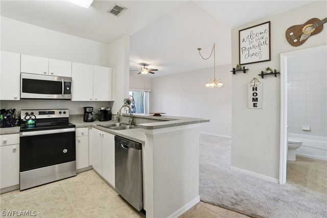 4117 Bellasol CIR 124, Fort Myers, FL 33916
