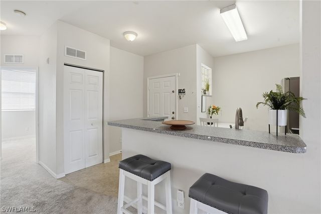 4117 Bellasol CIR 124, Fort Myers, FL 33916