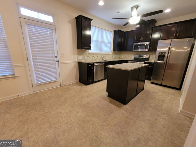 3198 Spicy Cedar Lane, Lithonia, GA 30038