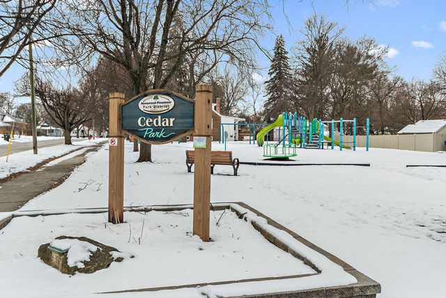 1812 Cedar Road, Homewood, IL 60430