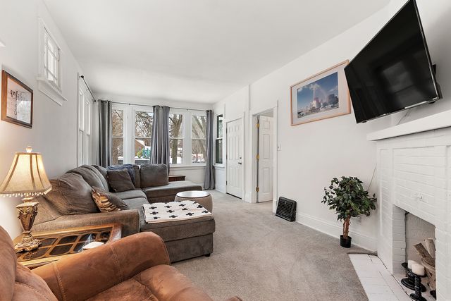 1812 Cedar Road, Homewood, IL 60430