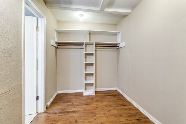 8331 Lullwater Drive, Dallas, TX 75218