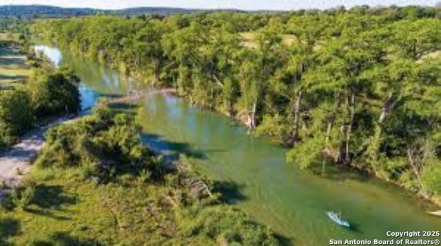 101 E Eli Chandler, Blanco, TX 78606