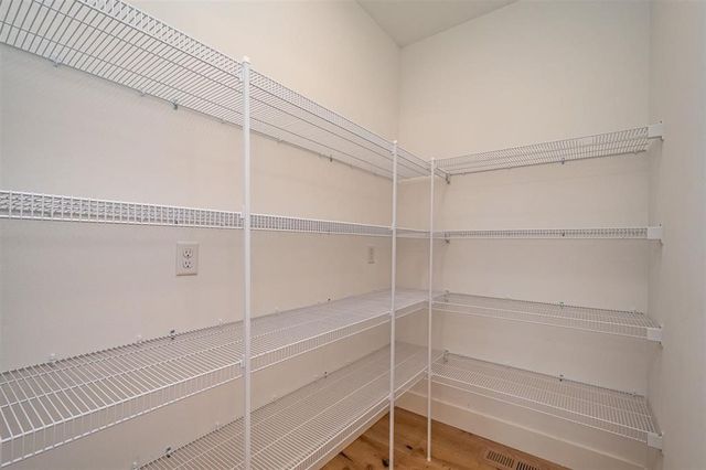 3073 Ridgeview Circle, Coralville, IA 52241