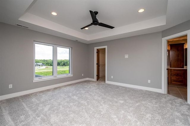 3073 Ridgeview Circle, Coralville, IA 52241