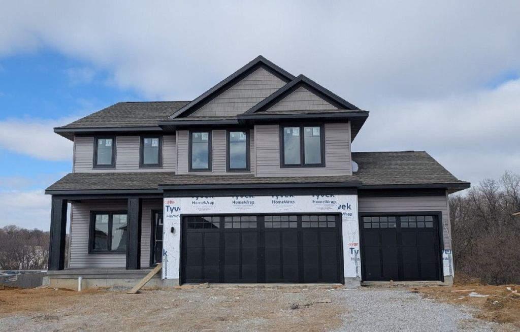 3073 Ridgeview Circle, Coralville, IA 52241