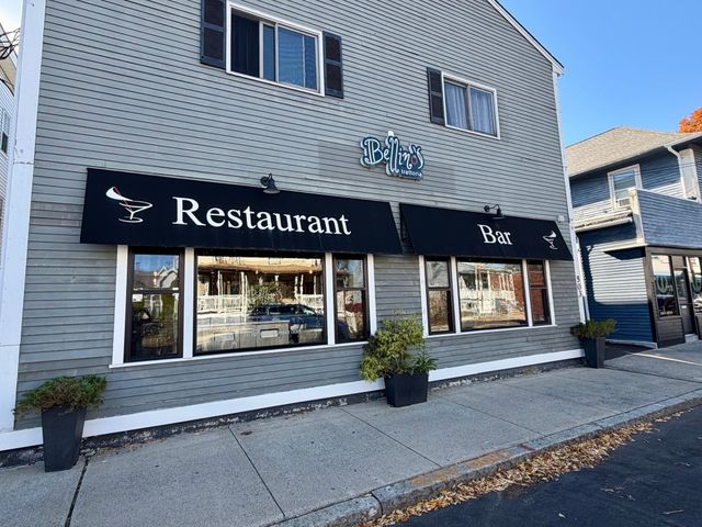 29 Seafoam Ave 1, Winthrop, MA 02152