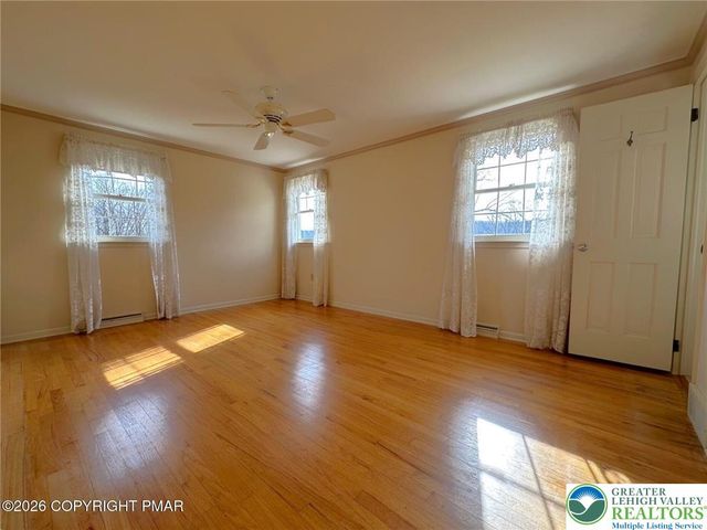 348 Wedgewood Drive, Palmer Twp, PA 18045