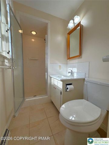 348 Wedgewood Drive, Palmer Twp, PA 18045