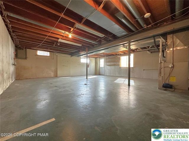 348 Wedgewood Drive, Palmer Twp, PA 18045