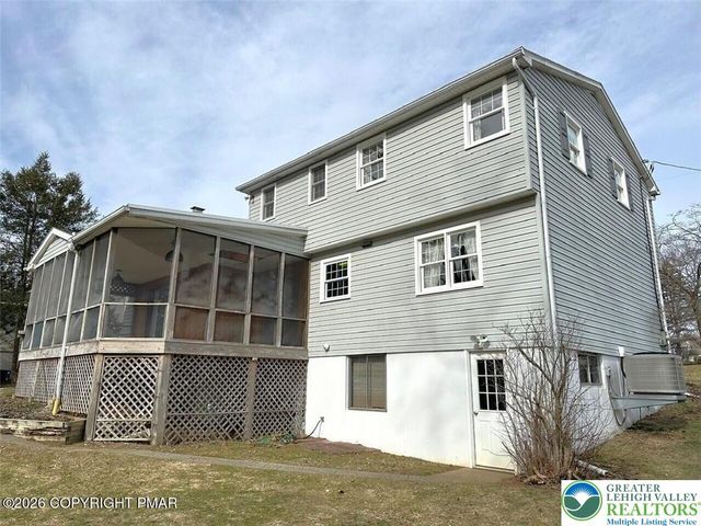 348 Wedgewood Drive, Palmer Twp, PA 18045