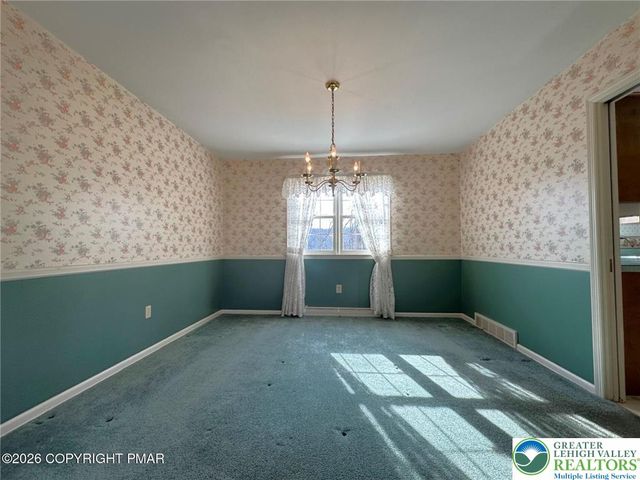 348 Wedgewood Drive, Palmer Twp, PA 18045