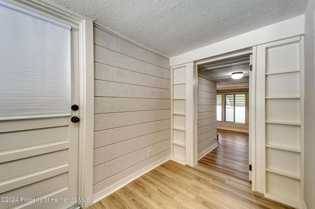 6635 Stewart Avenue, St. Petersburg, FL 33702