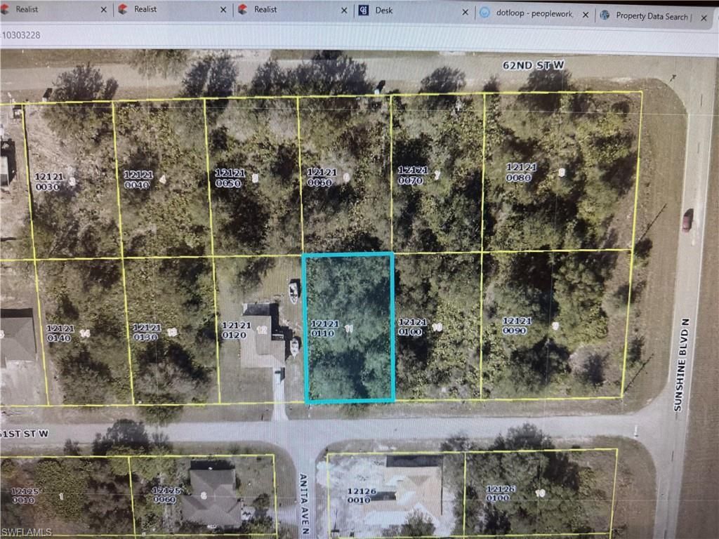 2504 61st ST W, Lehigh Acres, FL 33971