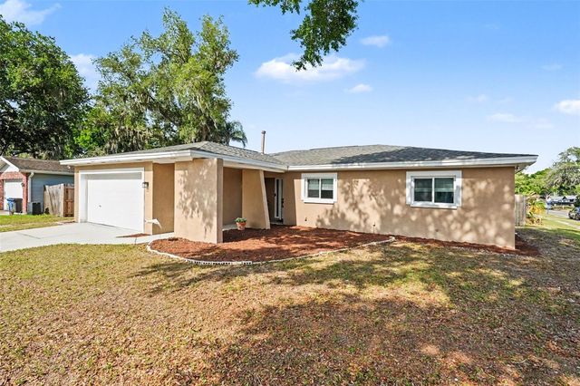 2209 SHERBROOK DRIVE, Valrico, FL 33594