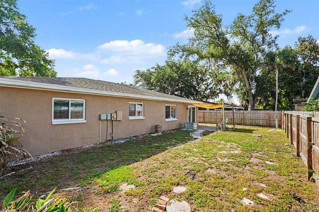 2209 SHERBROOK DRIVE, Valrico, FL 33594