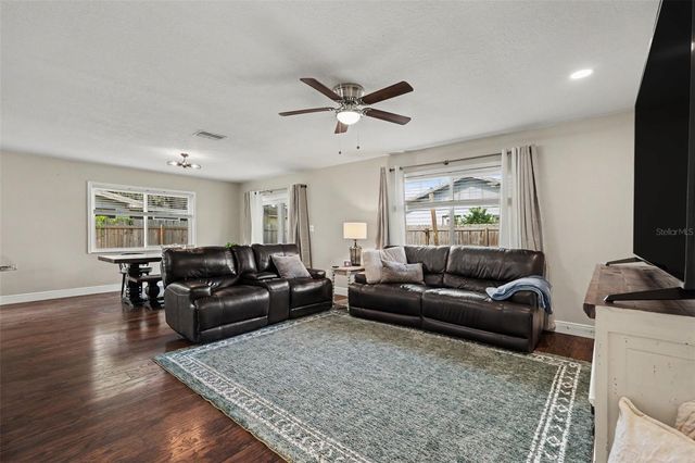 2209 SHERBROOK DRIVE, Valrico, FL 33594