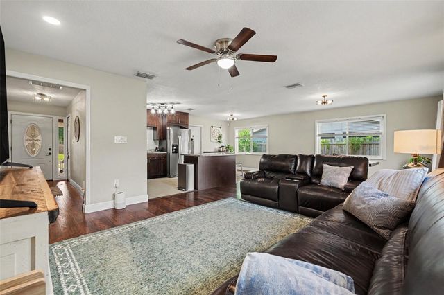 2209 SHERBROOK DRIVE, Valrico, FL 33594