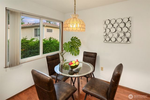 14130 SE 49th Place, Bellevue, WA 98006