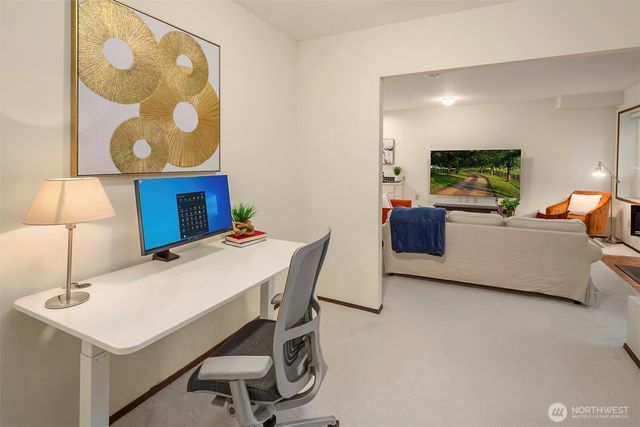 14130 SE 49th Place, Bellevue, WA 98006
