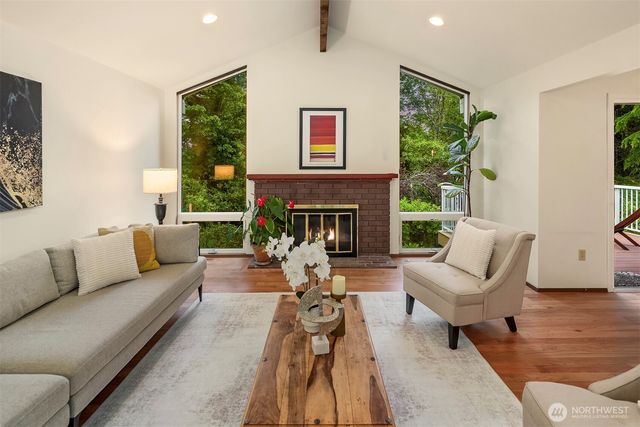 14130 SE 49th Place, Bellevue, WA 98006