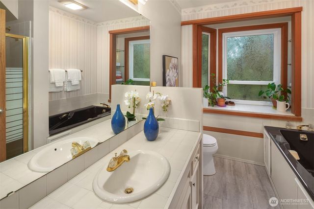 14130 SE 49th Place, Bellevue, WA 98006