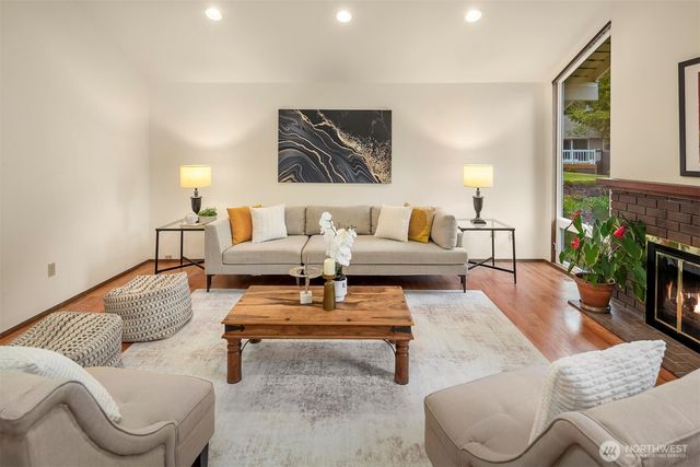 14130 SE 49th Place, Bellevue, WA 98006