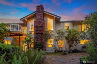 14130 SE 49th Place, Bellevue, WA 98006