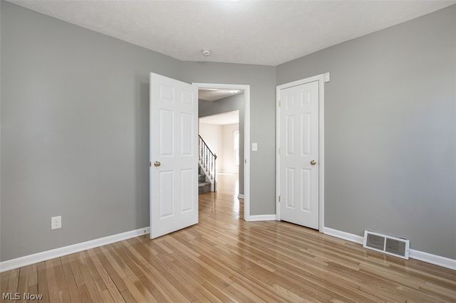 20021 Green Oak Drive, Euclid, OH 44117