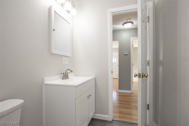 20021 Green Oak Drive, Euclid, OH 44117