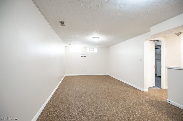 20021 Green Oak Drive, Euclid, OH 44117