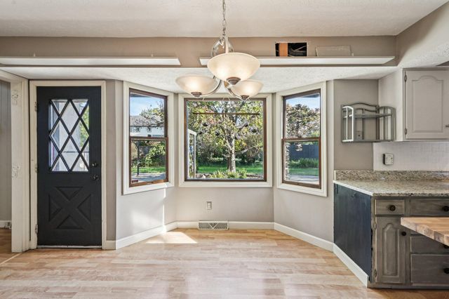 1118 Ravine Ridge Drive, Columbus, OH 43085