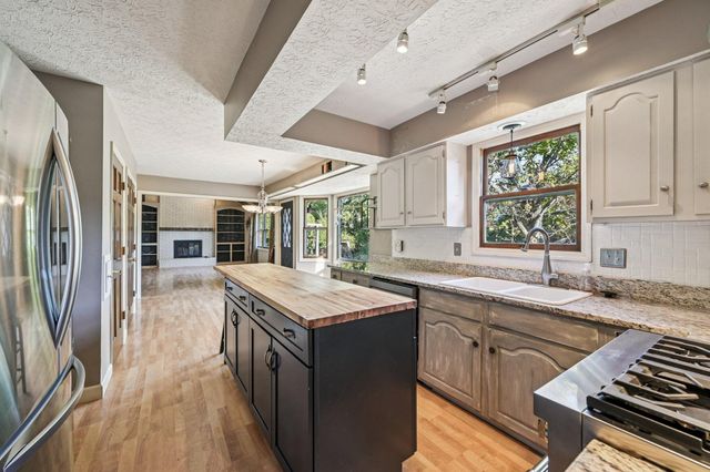 1118 Ravine Ridge Drive, Columbus, OH 43085