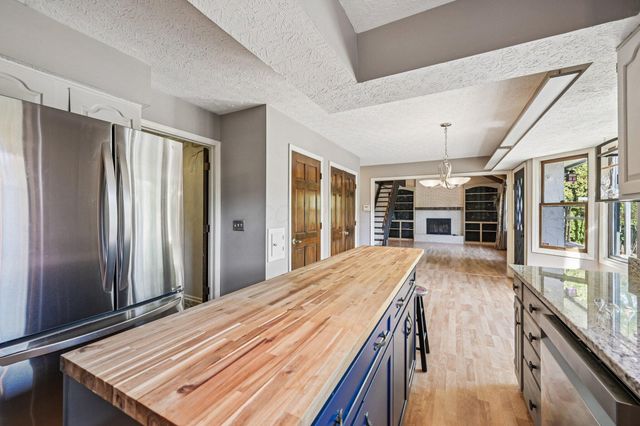 1118 Ravine Ridge Drive, Columbus, OH 43085