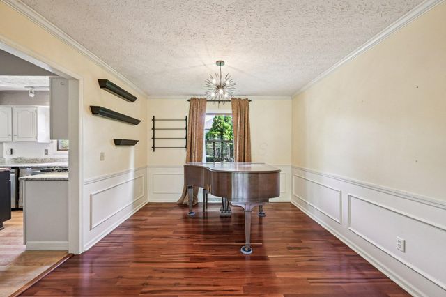 1118 Ravine Ridge Drive, Columbus, OH 43085