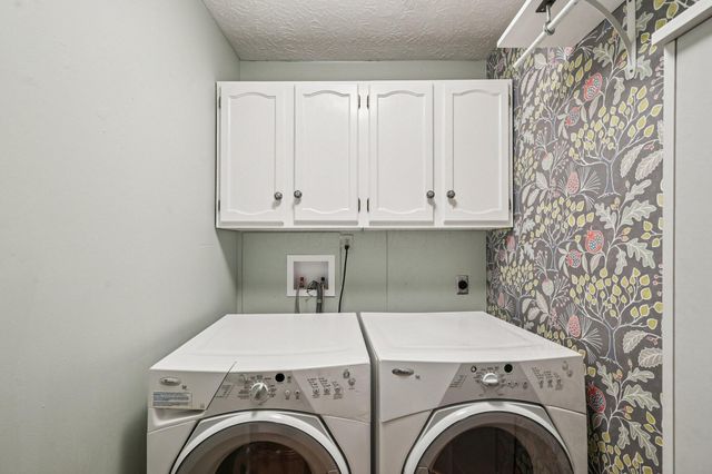 1118 Ravine Ridge Drive, Columbus, OH 43085