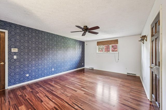 1118 Ravine Ridge Drive, Columbus, OH 43085