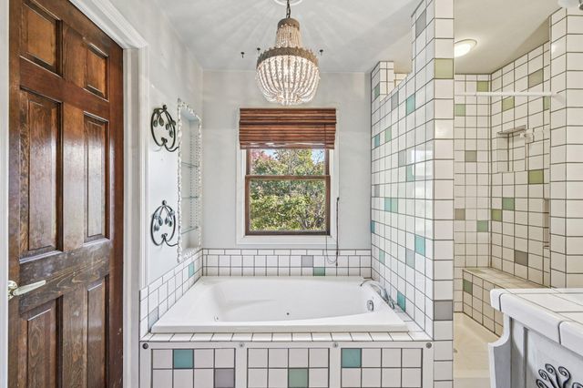 1118 Ravine Ridge Drive, Columbus, OH 43085