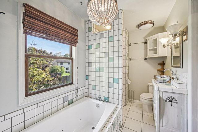 1118 Ravine Ridge Drive, Columbus, OH 43085