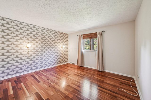 1118 Ravine Ridge Drive, Columbus, OH 43085