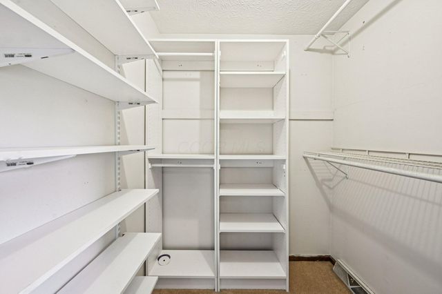 1118 Ravine Ridge Drive, Columbus, OH 43085